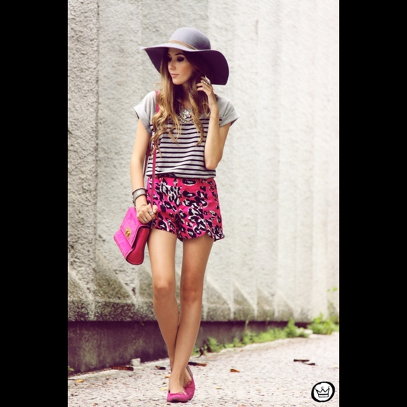 Ann Taylor Matilde Suede Ballet Flats (UPDATED WITH DEFECTS) - Picture 5 of 16